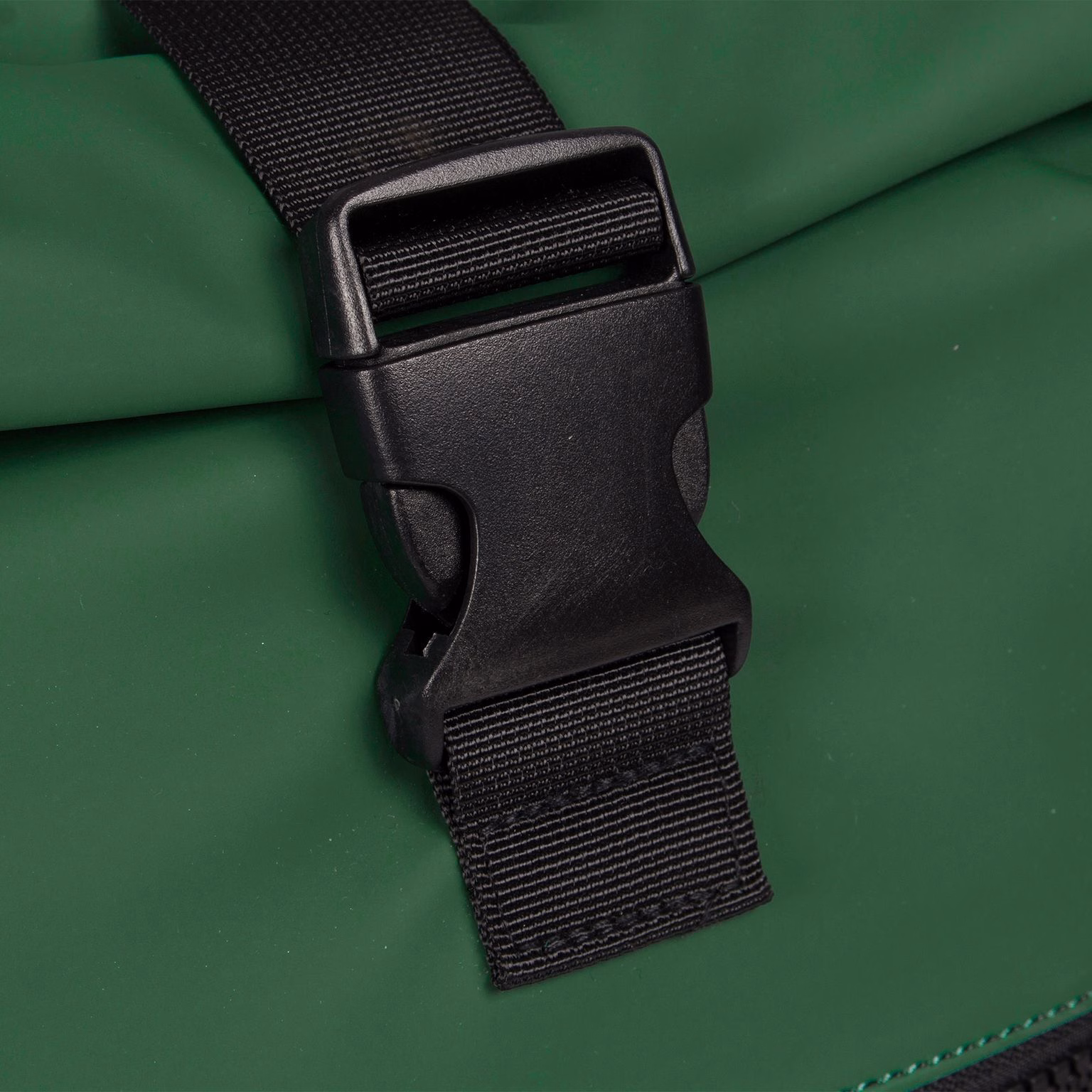 B0lRo8uw Mart - New York Rolltop Rucksack dunkelgrün
