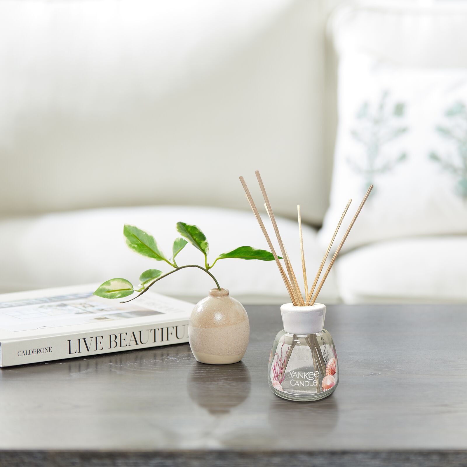 Pink Sands Signature Reed Diffuser 100ml Pink Sands Signature Reed Diffuser 100ml