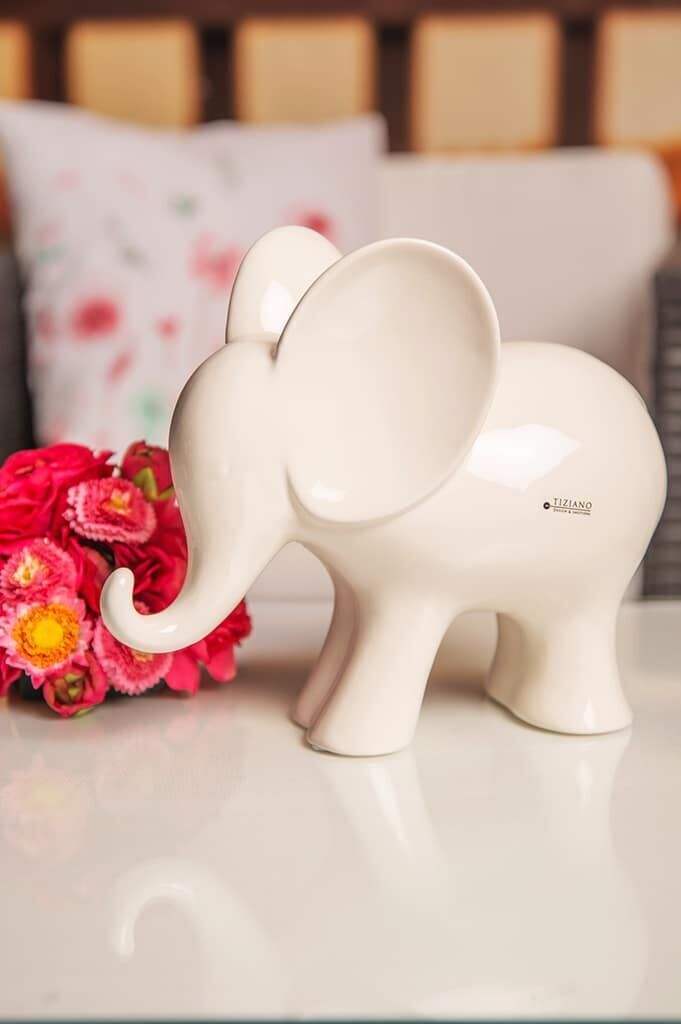 Elefant Leon stehend 19cm Elefant Leon stehend 19cm
