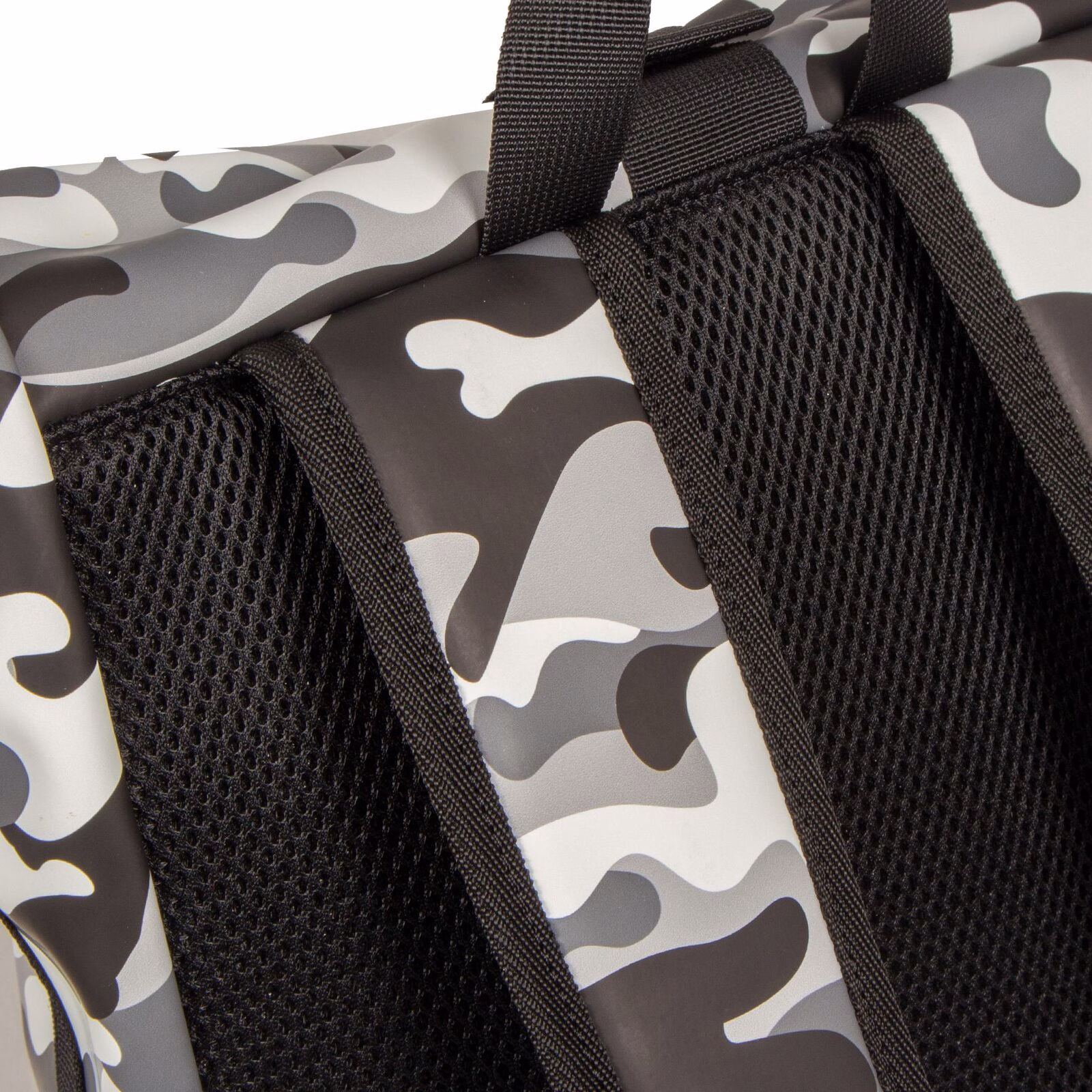 08n1JIcY Mart - New York Rolltop Rucksack weiß/schwarz camo