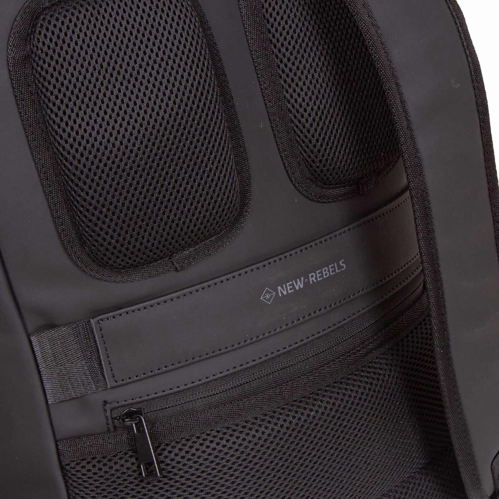yhX5Uczs8fLAEuxwCcZes William - Riverside Rolltop Rucksack schwarz