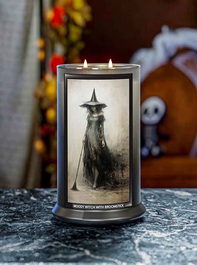 Moody Witch With Broomstick - Halloween Collection 623g Person, Kerze