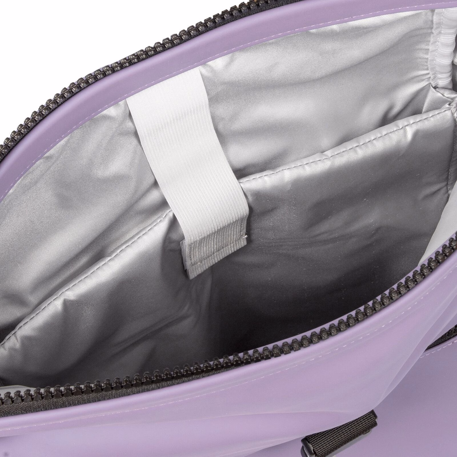 q2Q6TO8s Mart - New York Rolltop Rucksack lila