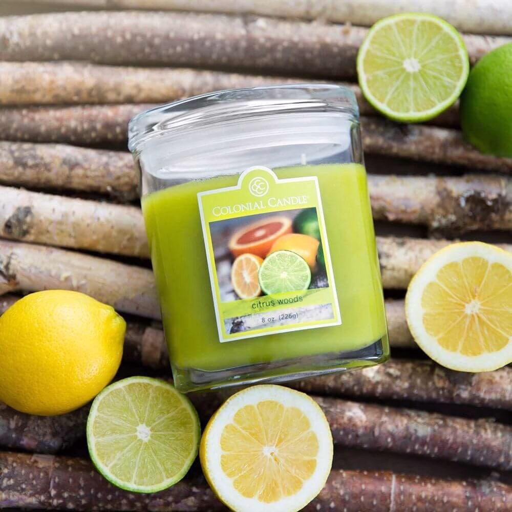 AK6A7952 Colonial Candle Citrus Woods 226g