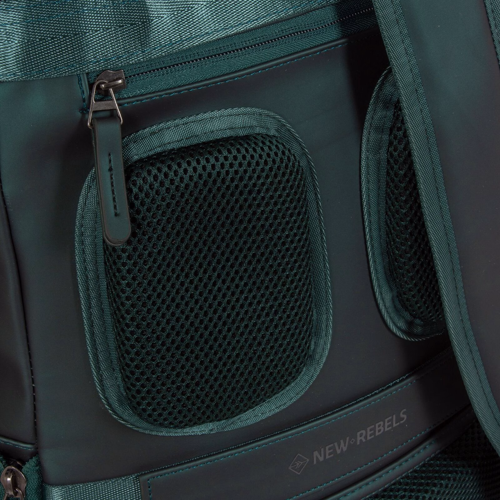 Y91jXCiw William - Milwaukee Rucksack dunkelgrün metallic
