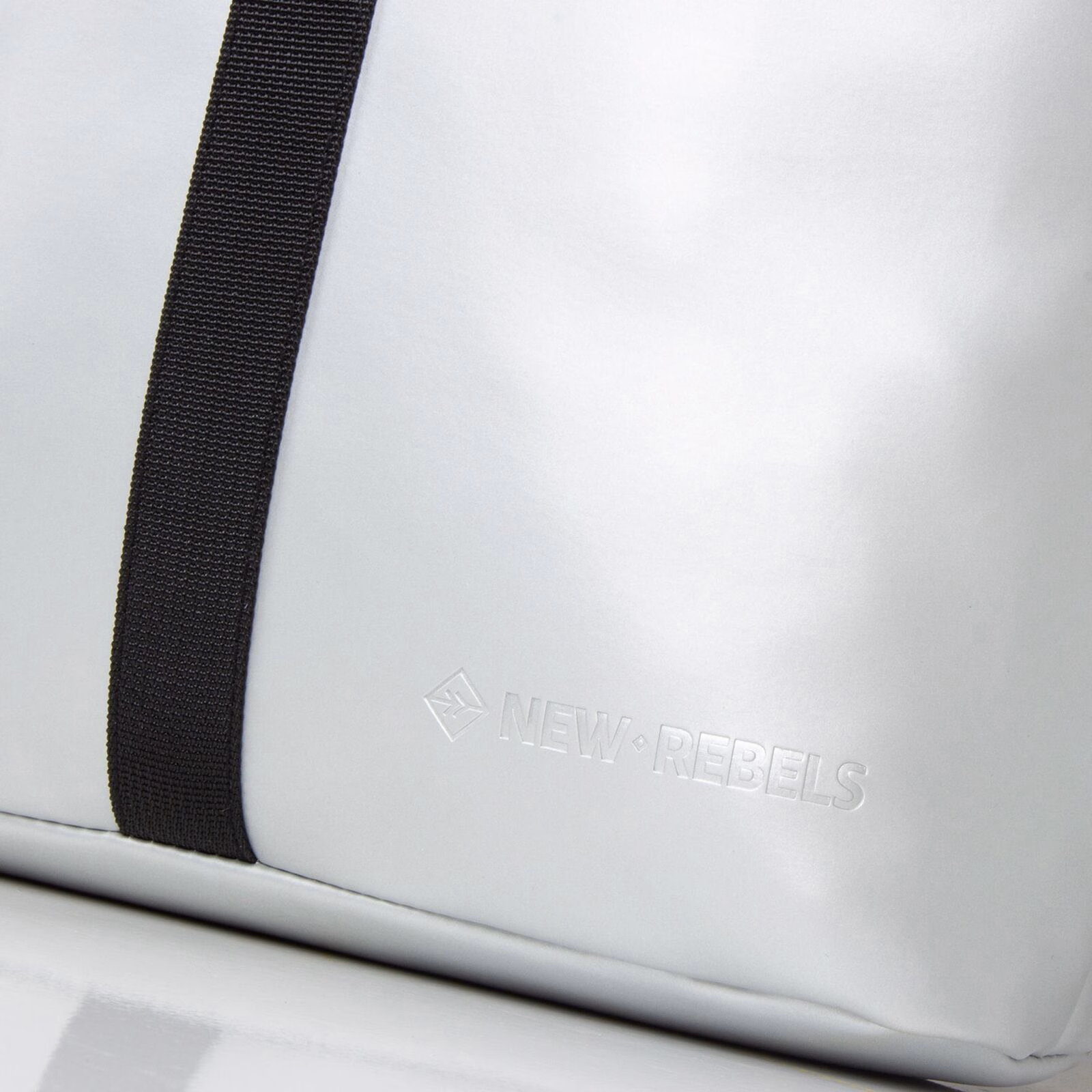 Ji1Y0gnA Mart - Los Angeles Rolltop Mini Rucksack silber metallic
