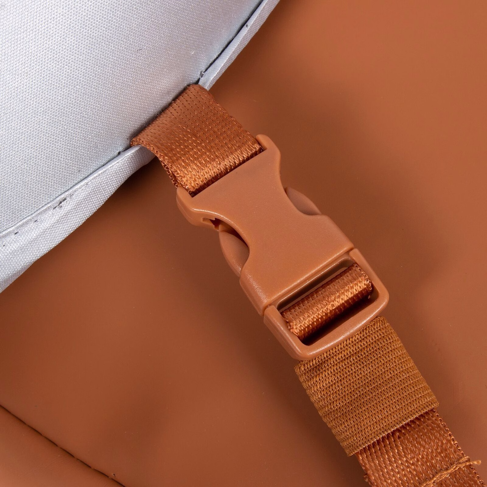 William - Harrisburg Laptop Tasche cognac