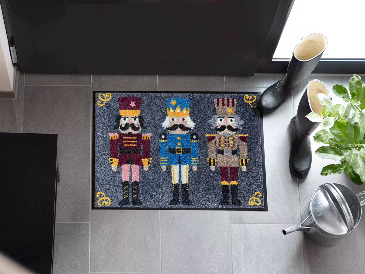 sld2682-050x075_nutcrackers_grey_m2 Wohnmatte Nutcrackers