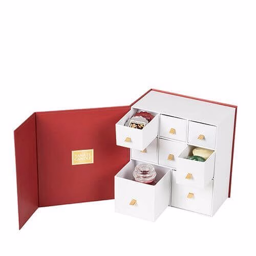 1561245_Open The Perfect Christmas - Candle Discovery