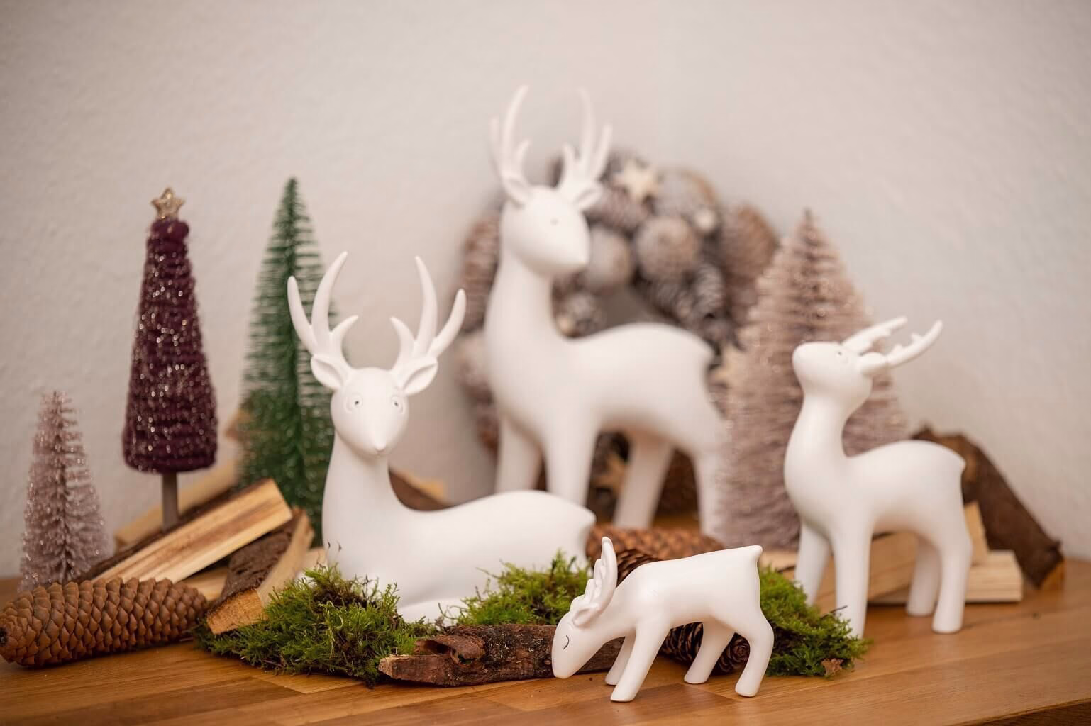 Junus-Herde Hirsch Junus 15,5cm liegend