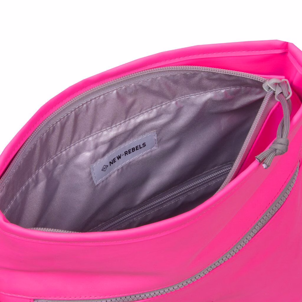 new-rebels-mart-rolltop-rucksack-rosa-neon-small-9 Mart - Los Angeles Rolltop Mini Rucksack neon pink