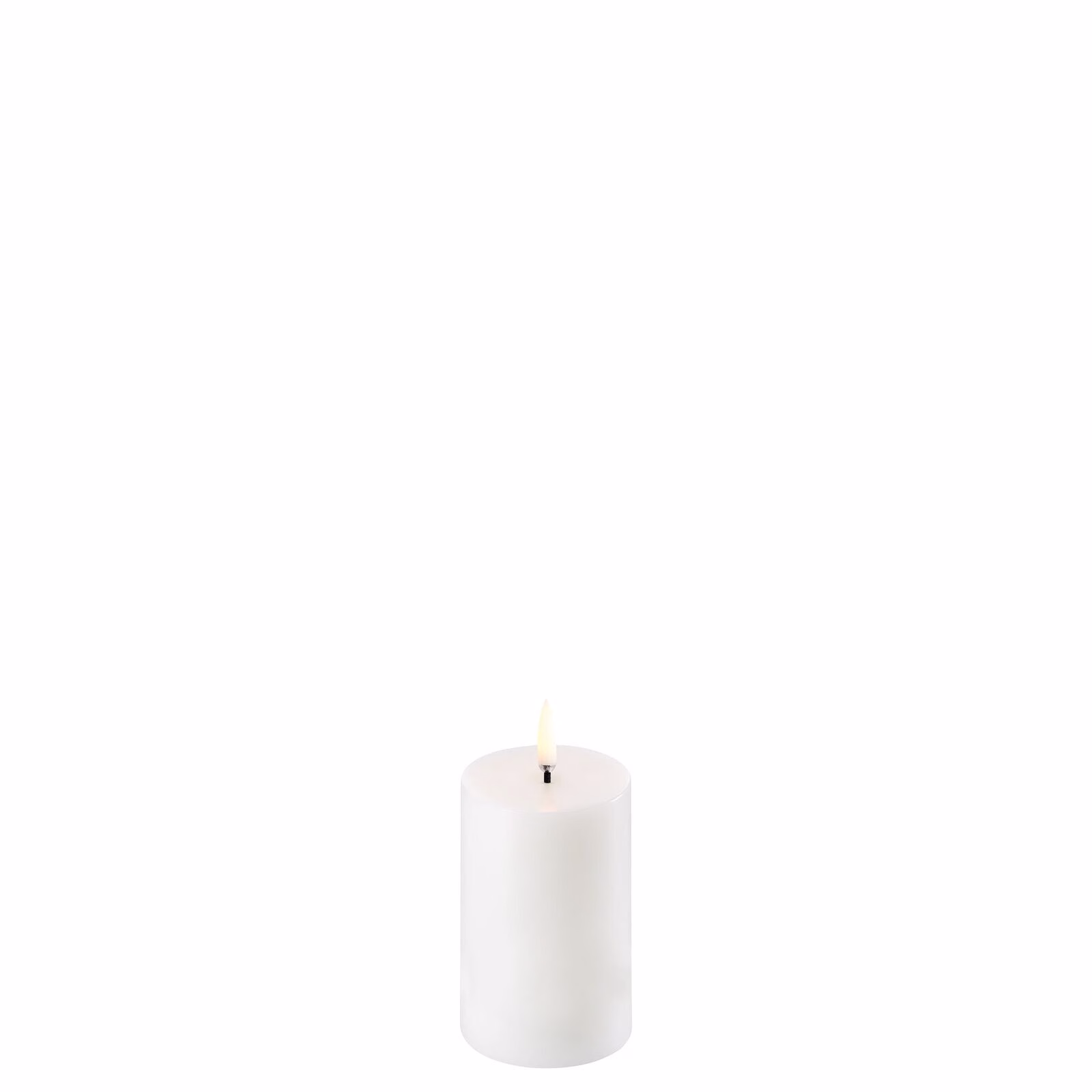 Uyuni LED Stumpenkerze 5x7,5cm nordic white