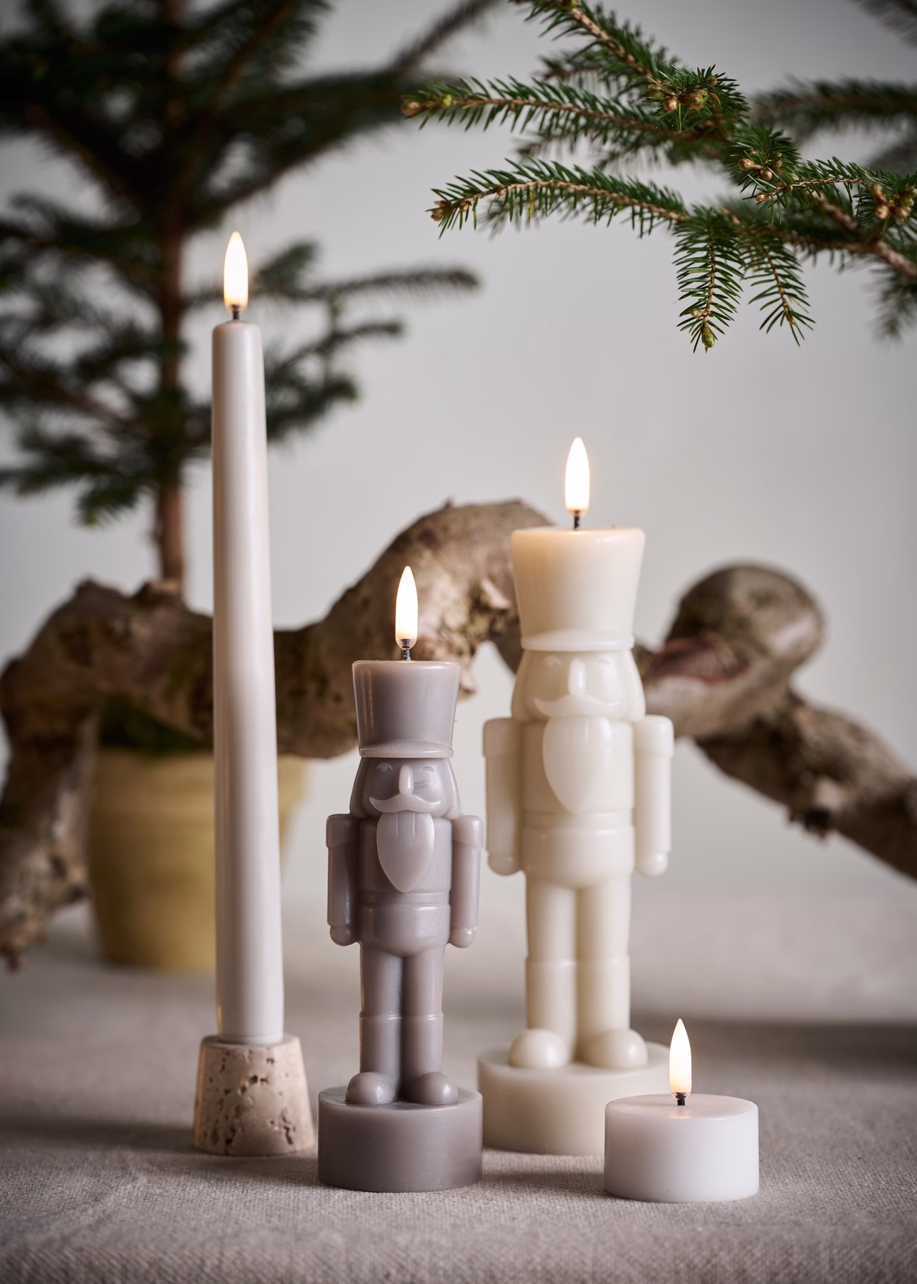 Uyuni LED Kerze Nutcracker sandstone 7x21cm Uyuni LED Kerze Nutcracker sandstone 7x21cm