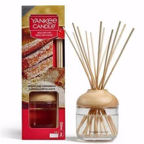 1625221E_GB_0 New Reed Diffuser Sparkling Cinnamon von Yankee Candle