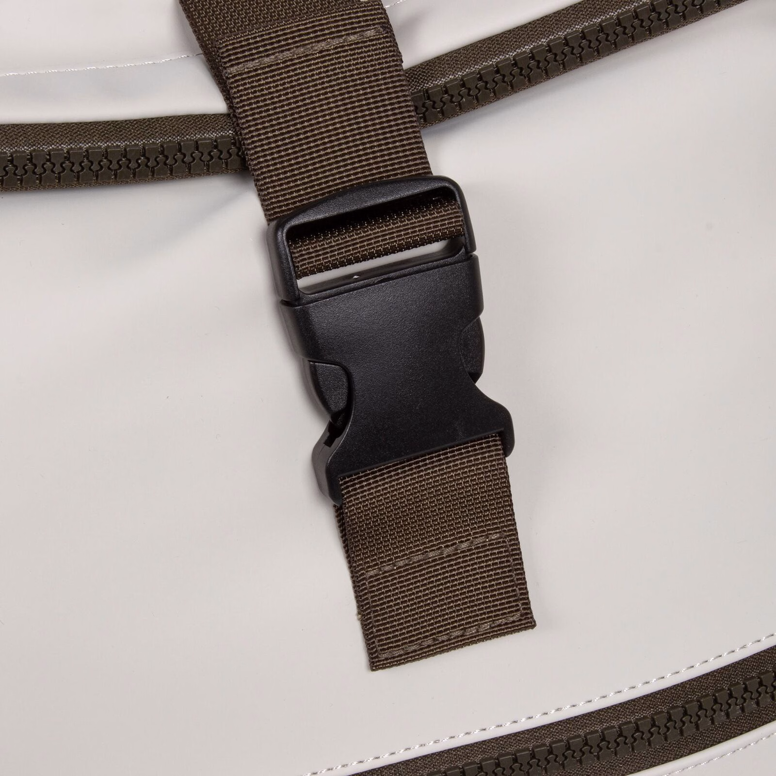 dRNM1CSQ Tim - New York Rolltop Rucksack beige/olive