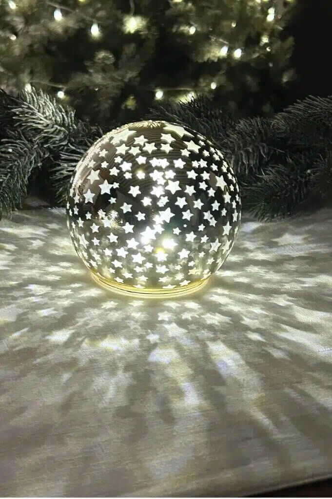 Lichtkugel Lumina Stern 15cm LED gold Lichtkugel Lumina Stern 15cm LED gold