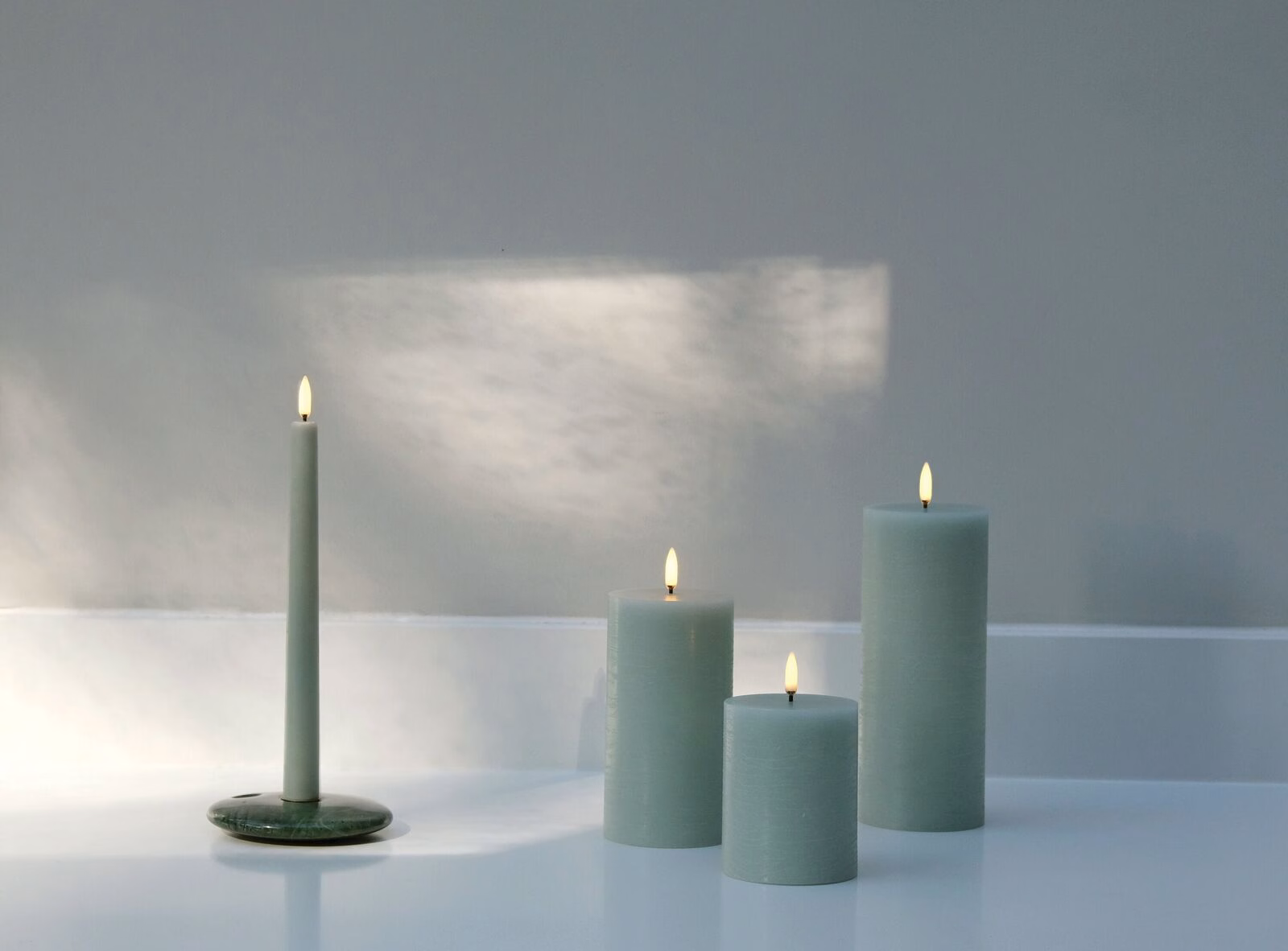 Uyuni LED Tafelkerze 25cm Dusty Green 2 Stück