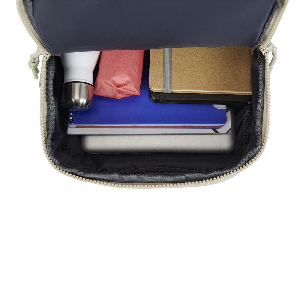2B0D95CF8613A3E4EDEABC743A5DE5C71BDAFA32 Backham - Springfield Rucksack 12L taupe