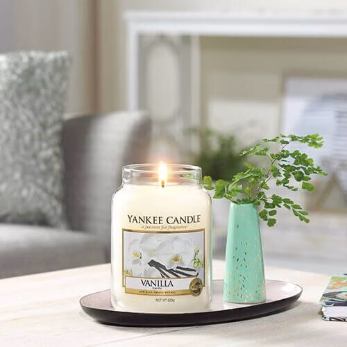 Vanilla5930592684cca Yankee Candle Vanilla 623g