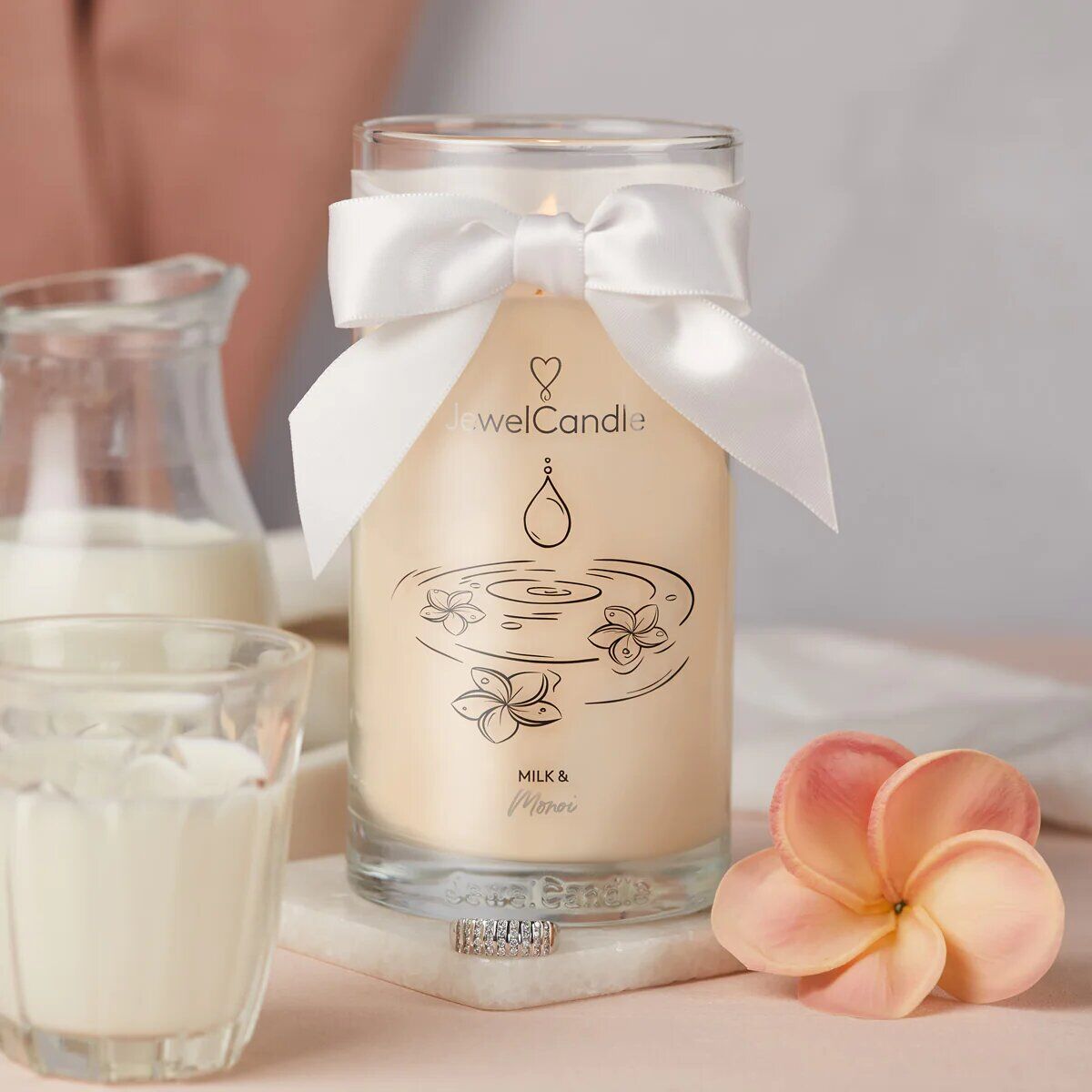 b9f58da1c61ce4fbe187c1f53494e400e3218f76_Milk___Monoi___GP6_0_2048x Milk & Monoi (Halskette mit Anhänger) 400g