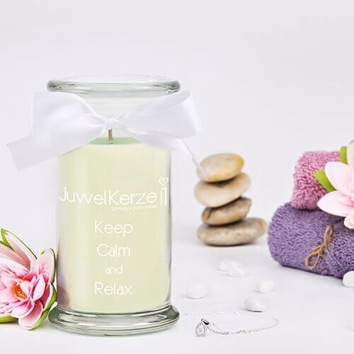 Keep-calm-relax-classic-edition-Necklace-DE2 JuwelKerze Keep Calm & Relax (Halskette mit Anhänger) 380g