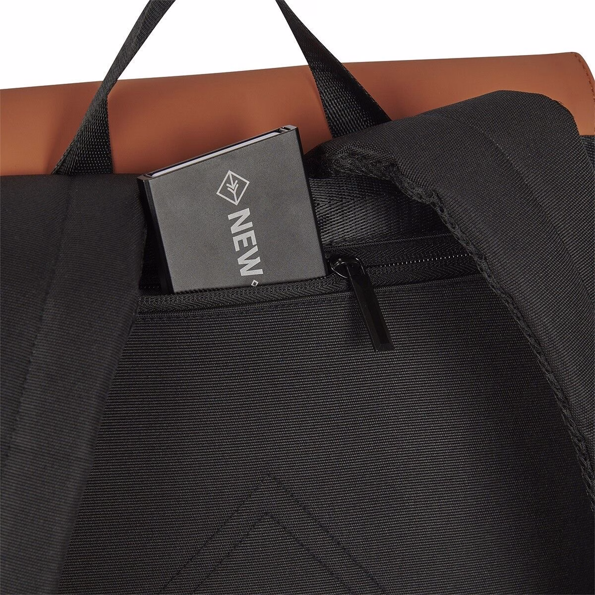 Fane - Lincoln Flap Rucksack 17L orange/beige