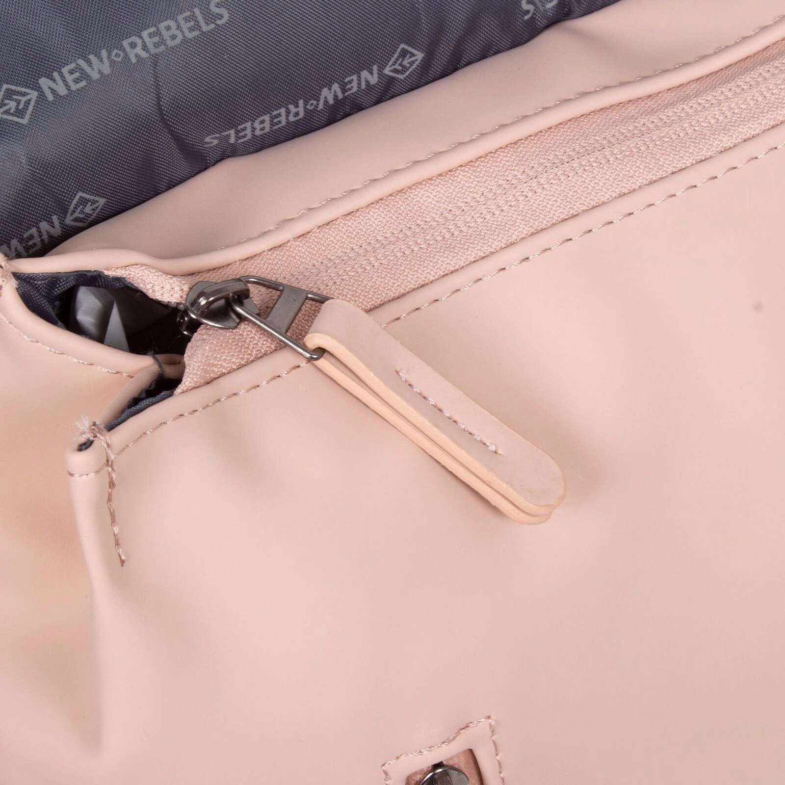 uDh_o3ok Daley - Washington Rucksack hellrosa
