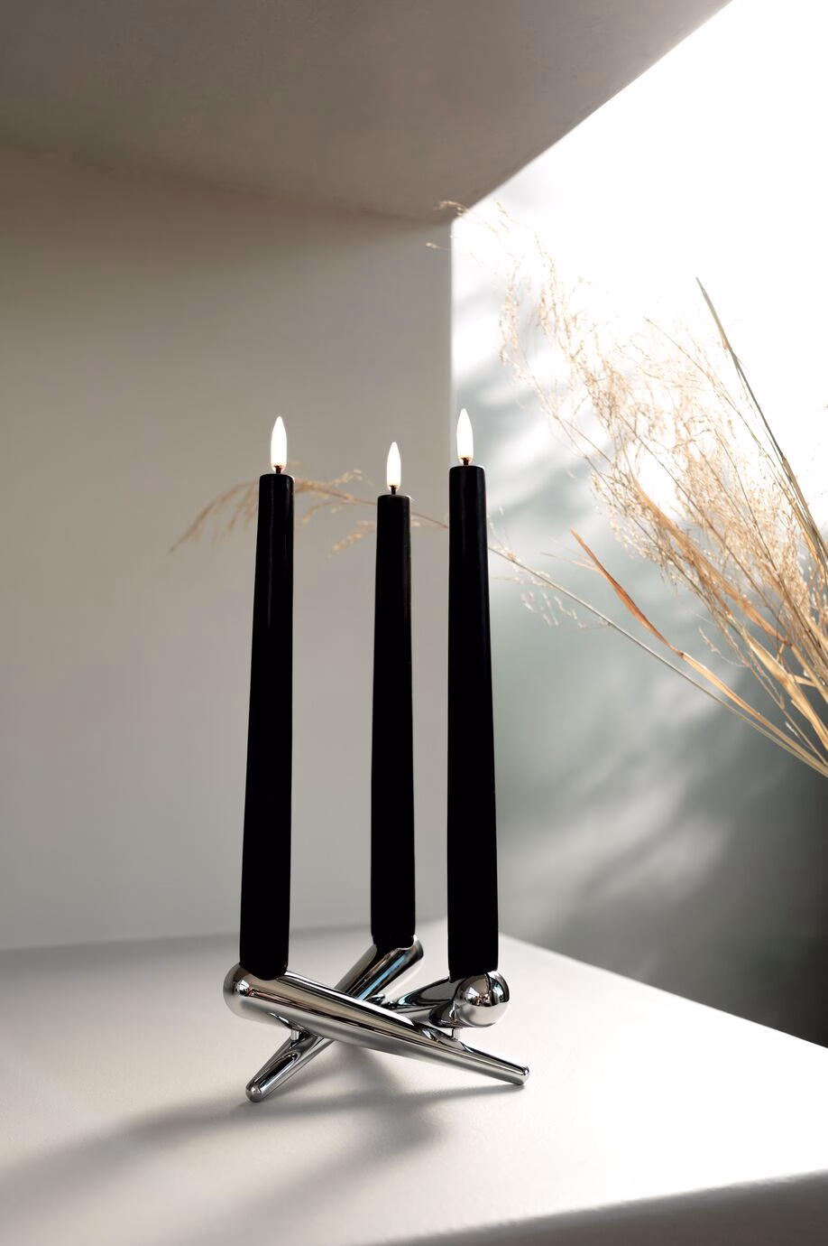 Uyuni-UL-PI-PB02325-2-Coloured-Taper-Candles-7 Uyuni LED Tafelkerze 20cm Plain Black 2 Stück