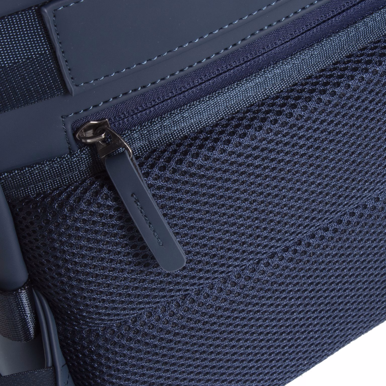 eP485sDy William - Riverside Rolltop Rucksack navy