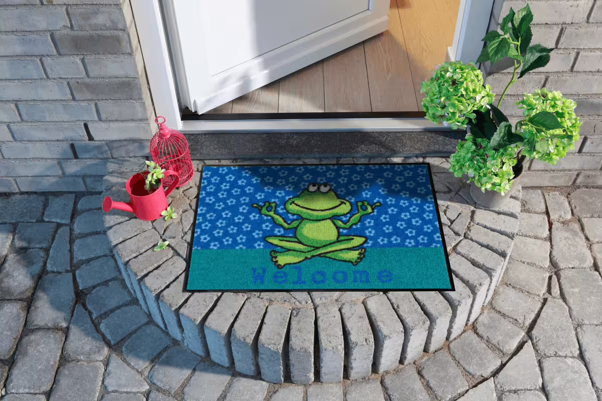 sld0512-050x075_yoga-frosch_m1 Wohnmatte Yoga Frosch
