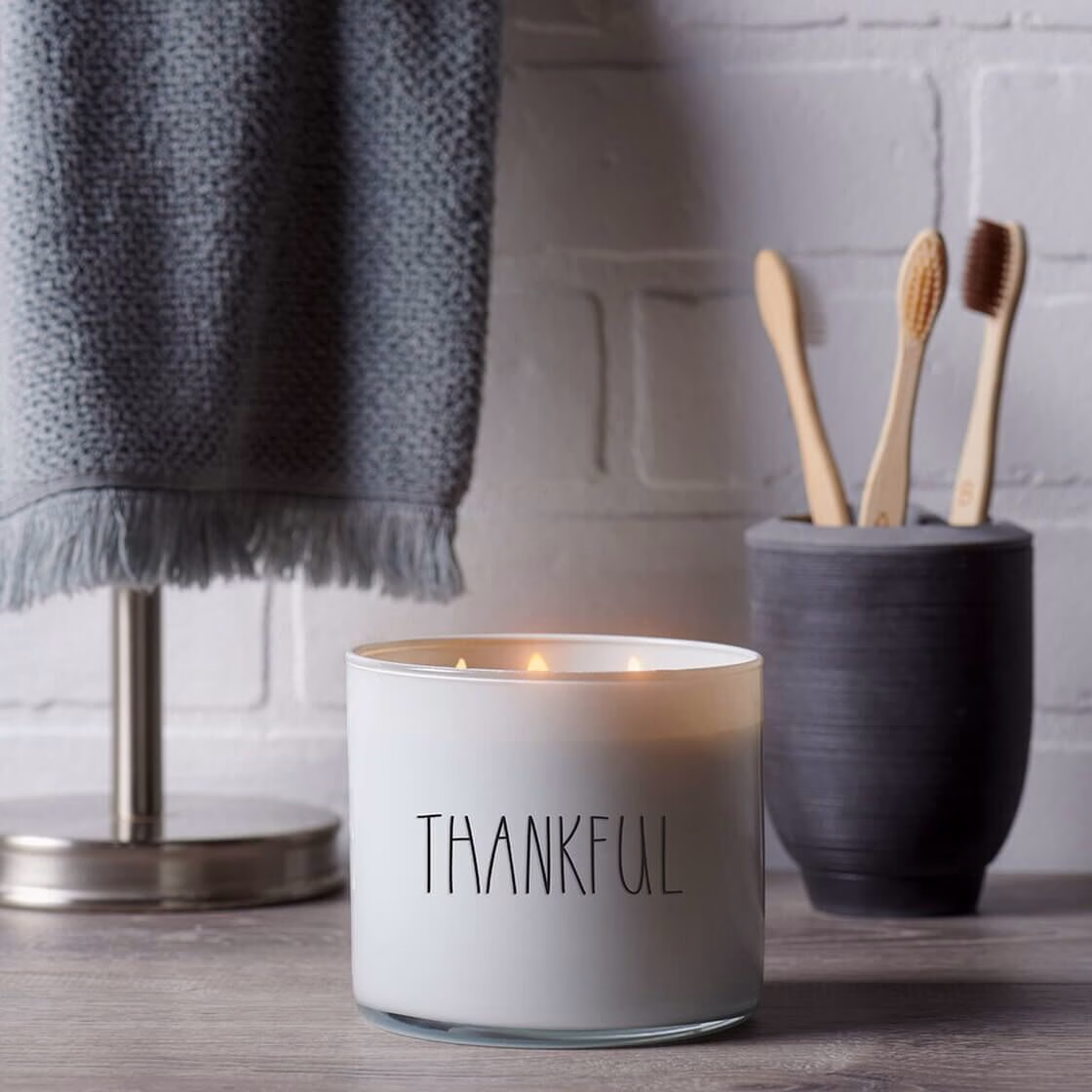wind-blown-cotton-farmhouse-collection-thankful-3-docht-kerze-411g_2 THANKFUL Wind Blown Cotton 411g (3-Docht) Farmhouse Collection
