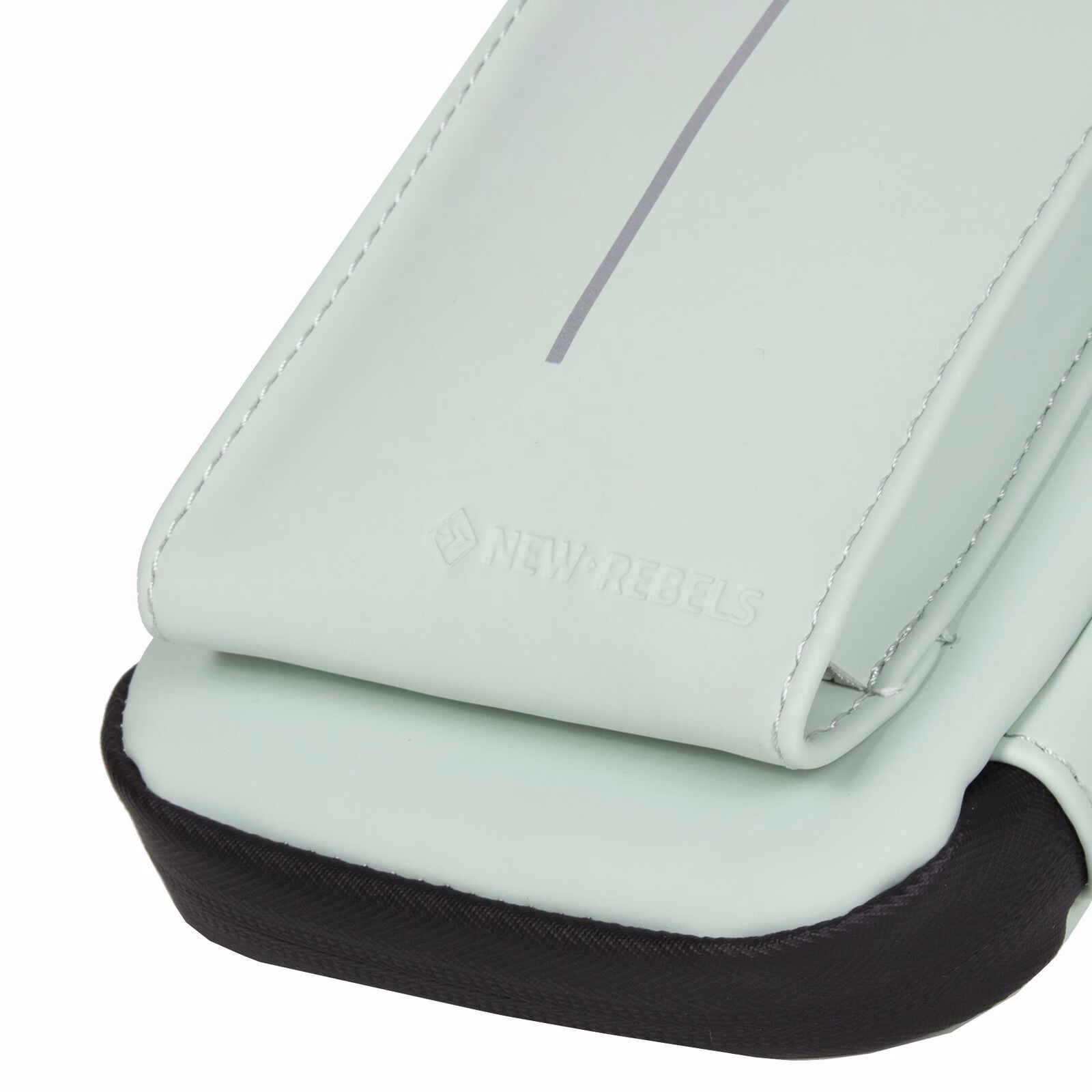 wkWbS9Sw Mart - Cincinatti Handytasche mit Geldbörse minzblau