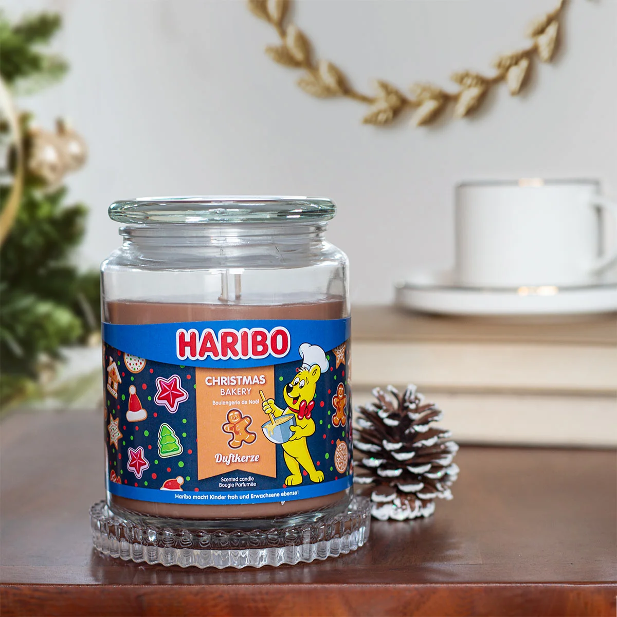 Christmas Bakery 510g Haribo™ Duftkerze Christmas Bakery 510g Haribo™ Duftkerze